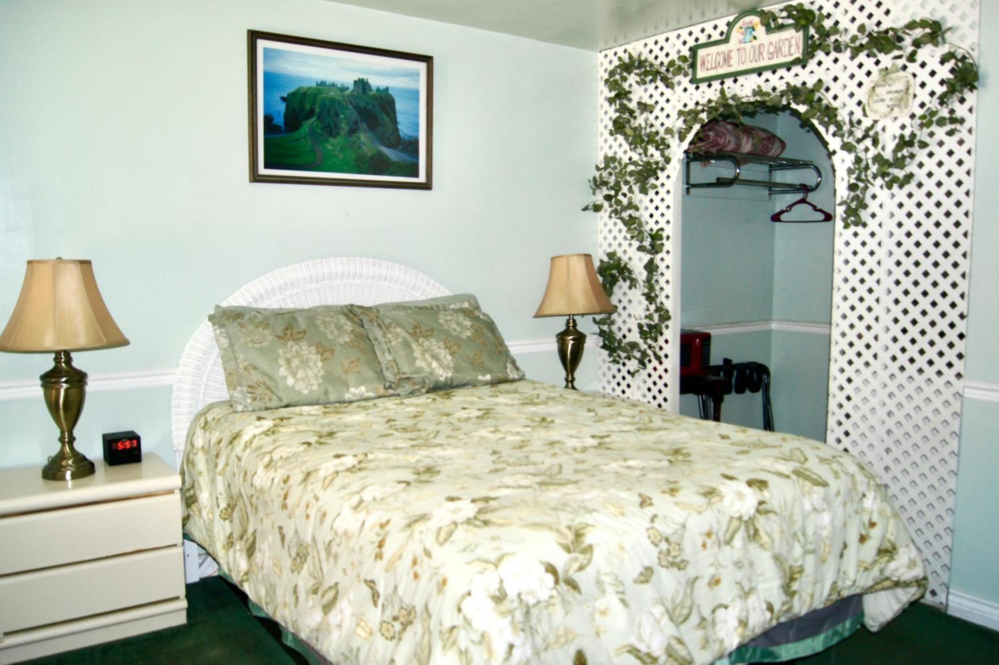 Flamingo Motel Coeur d'Alene Ngoại thất bức ảnh